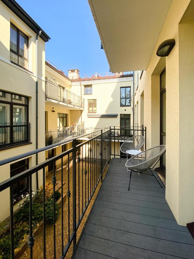 Cohost I Oldtown 60m2 W-garage Parking, Balcony & Self Check-in * Wilna